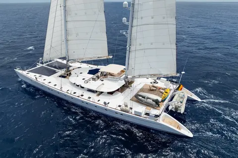 Douce France Yacht Charter, photograph 8