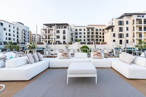 Dxb Yacht Charter, photograph 4