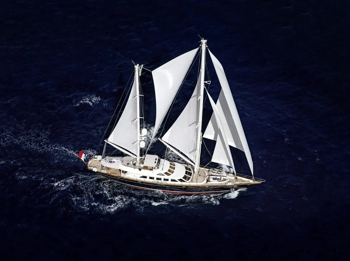Ellen Yacht Charter