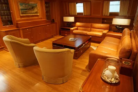 Ellen Yacht Charter, photograph 7