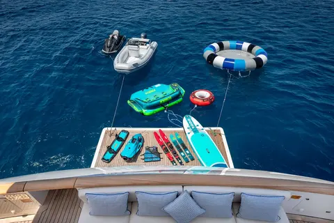 Energy Yacht Charter, photograph 10