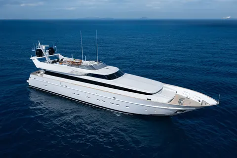 Energy Yacht Charter, photograph 3