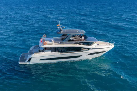 Enthousiast Yacht Charter, photograph 4