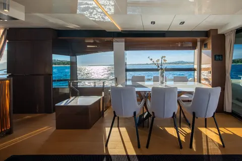 Enthousiast Yacht Charter, photograph 7