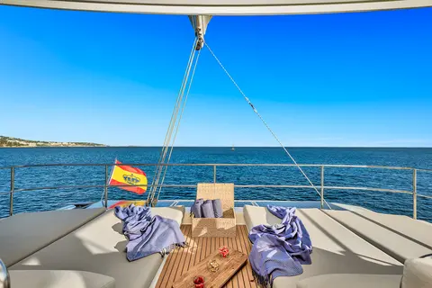 Era Yacht Charter, photograph 10
