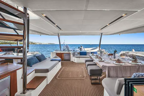 Era Yacht Charter, photograph 12
