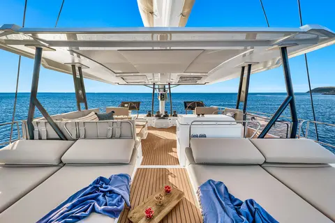 Era Yacht Charter, photograph 8