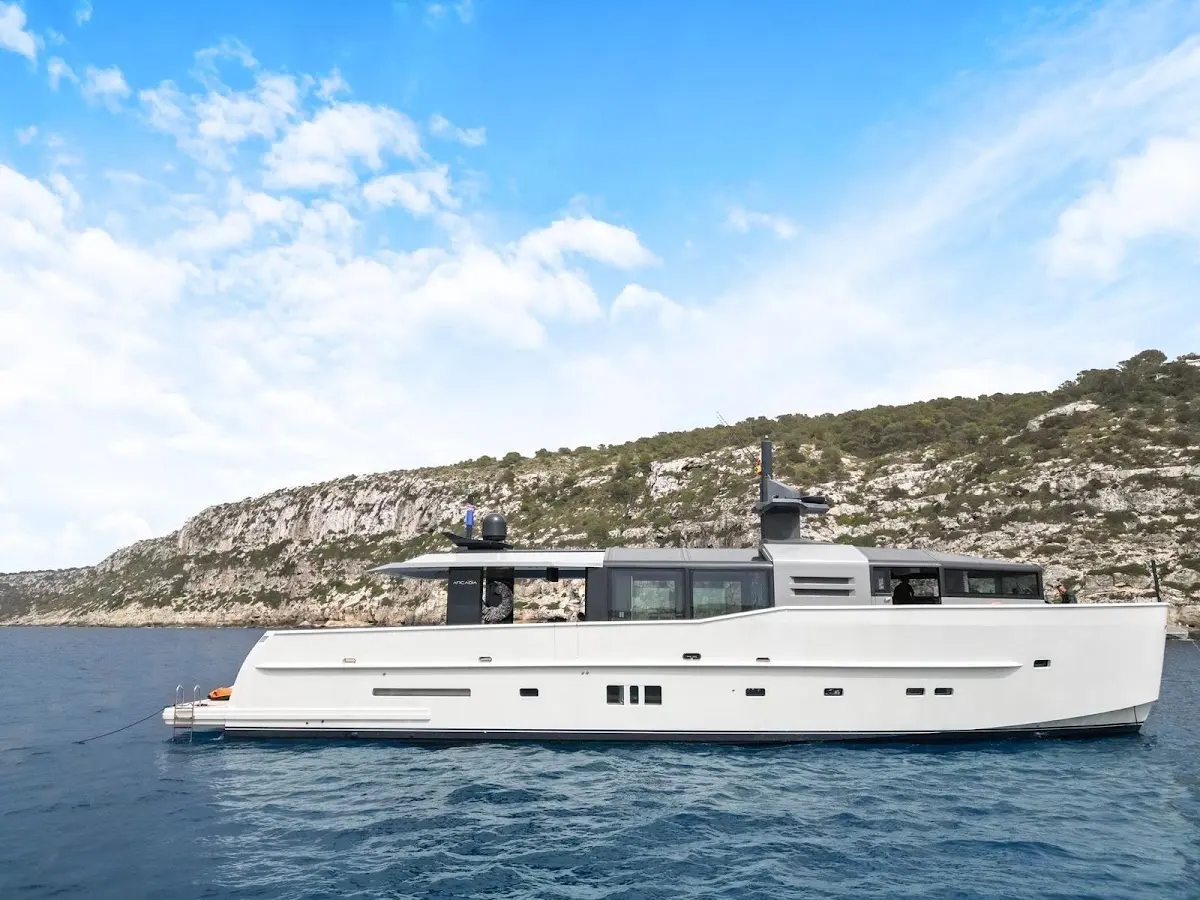 Eternity 44 Yacht Charter