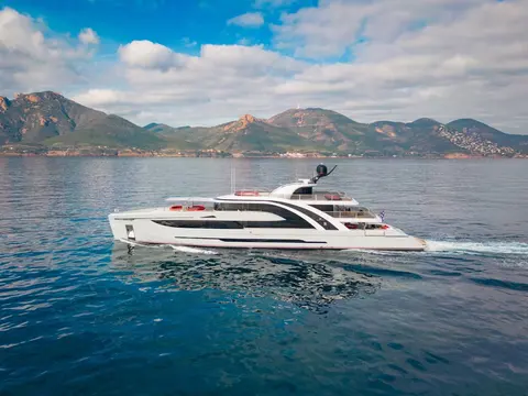 Euphoria Yacht Charter, photograph 12