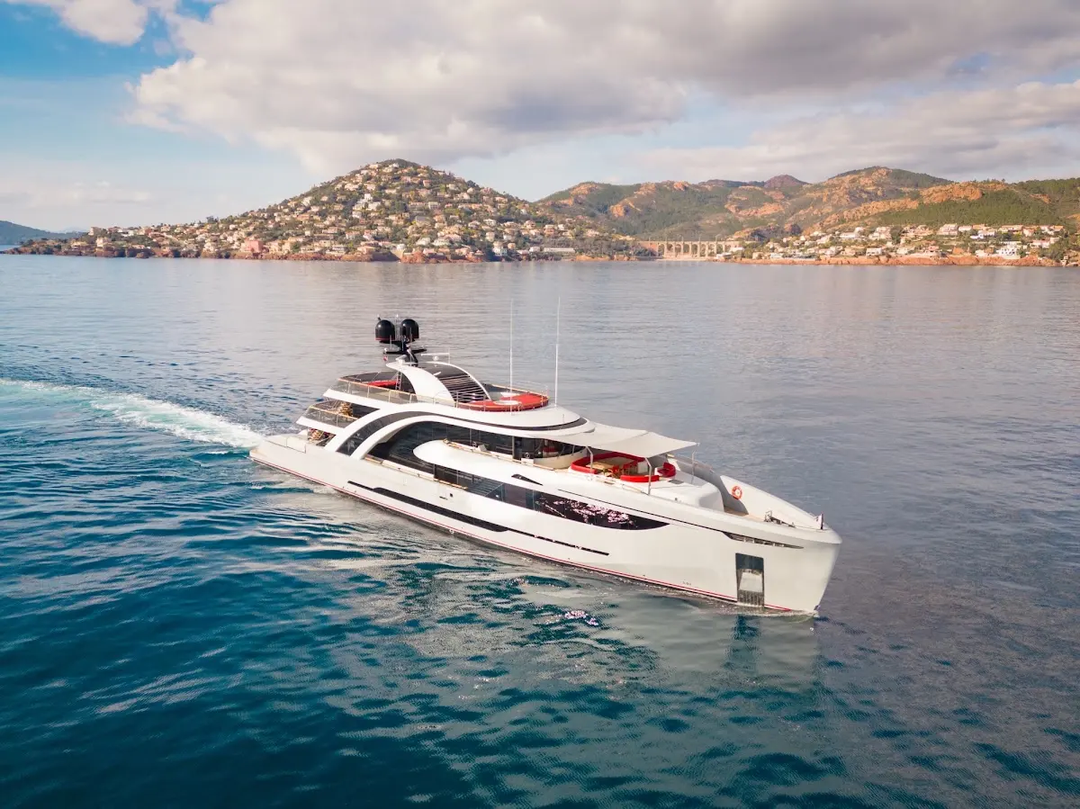 Euphoria Yacht Charter