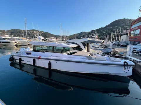 Euphoria Yacht Charter, photograph 4