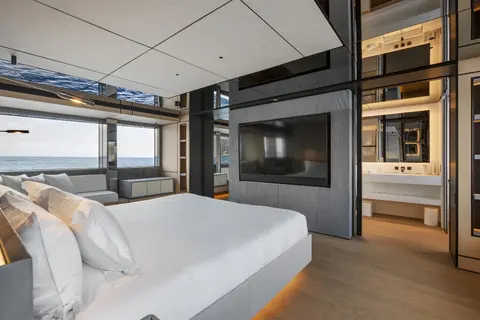 Extra Time Yacht Charter, photograph 12