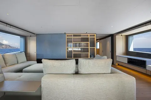 Extra Time Yacht Charter, photograph 8