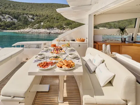 For Ever Yacht Charter, photograph 9