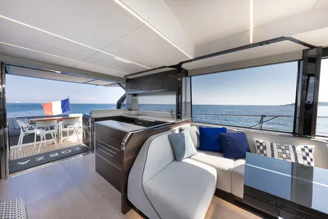Forza Yacht Charter, photograph 12