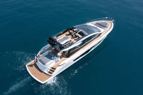Forza Yacht Charter, photograph 2