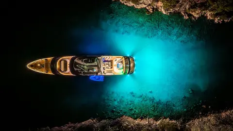 Freedom Yacht Charter, photograph 7