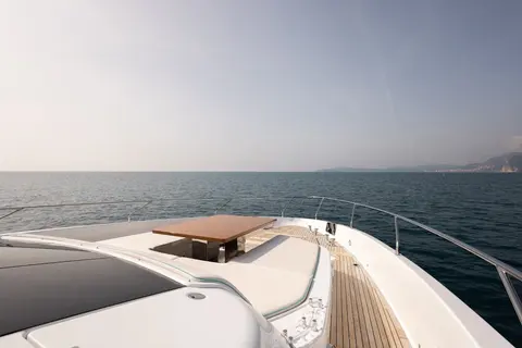 G Yacht Charter, photograph 8