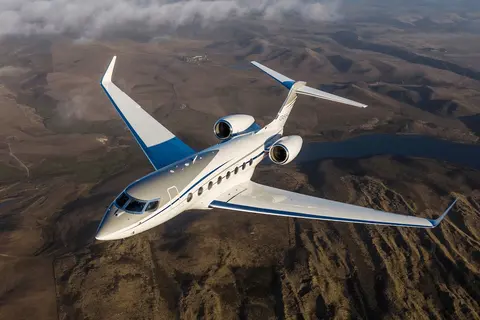 G650 Private Jet Charter, photograph 3