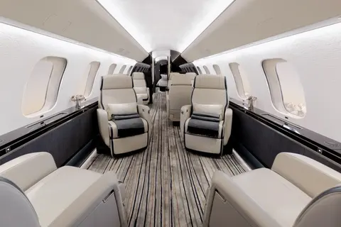 Global 7500 Private Jet Charter, photograph 3