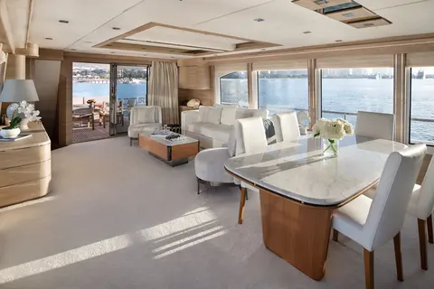 Haigan Yacht Charter in Dubai, photograph 10