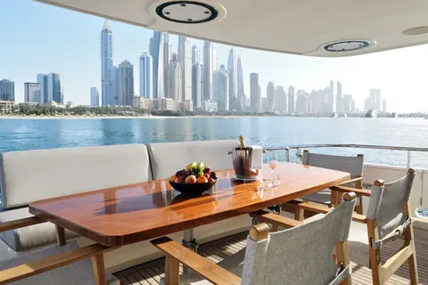 Haigan Yacht Charter in Dubai, photograph 6