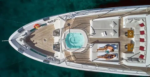 Happy ME Yacht Charter, photograph 10