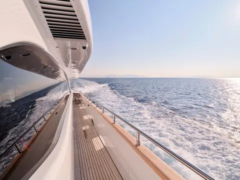 Helios Yacht Charter, photograph 10