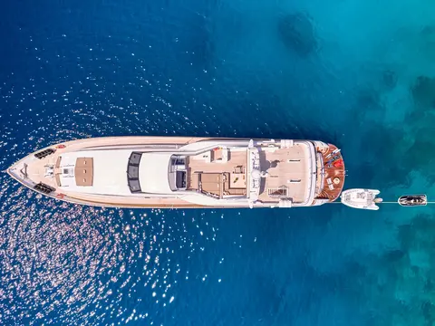Helios Yacht Charter, photograph 8