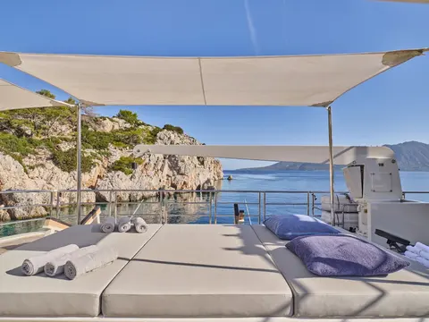Highlander Yacht Charter, photograph 11