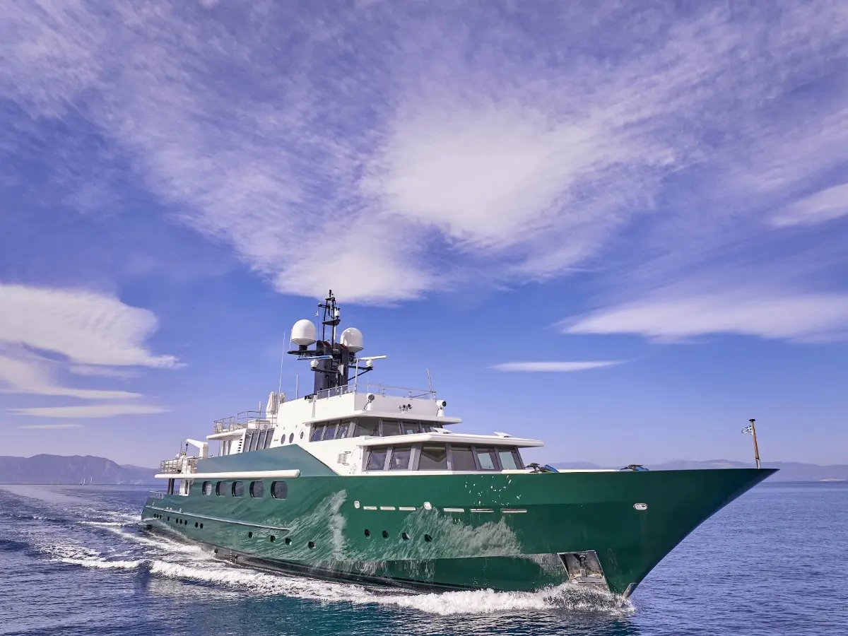 Highlander Yacht Charter