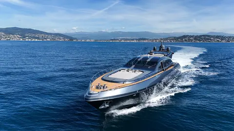 Jff Yacht Charter, photograph 4