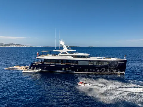 Josephine I Yacht Charter, photograph 5