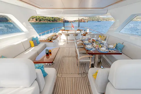 Josephine I Yacht Charter, photograph 9