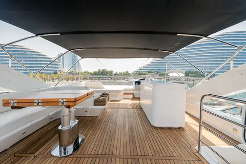 Jude Yacht Charter in Dubai, photograph 6
