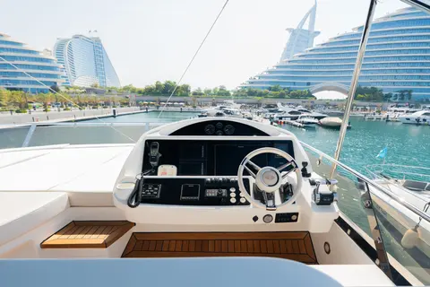 Jude Yacht Charter in Dubai, photograph 8