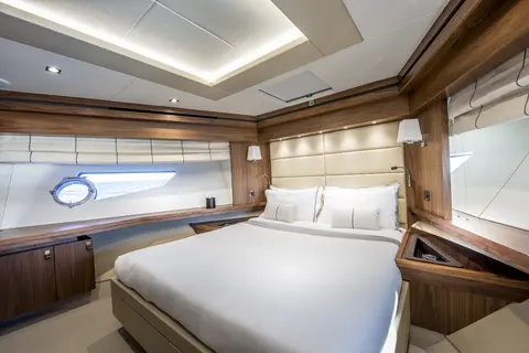 Jupju Yacht Charter, photograph 11