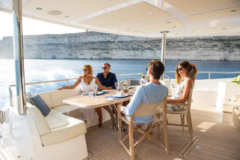 Jupju Yacht Charter, photograph 5