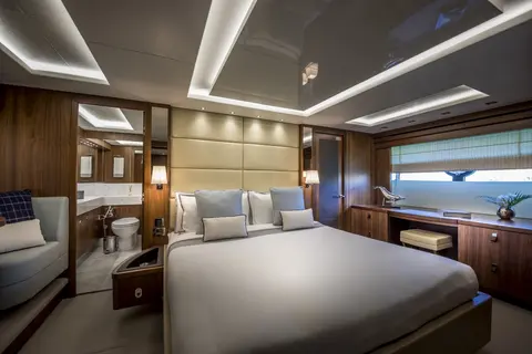 Jupju Yacht Charter, photograph 9