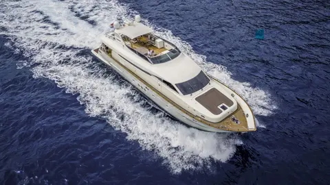 Karisma Yacht Charter, photograph 3