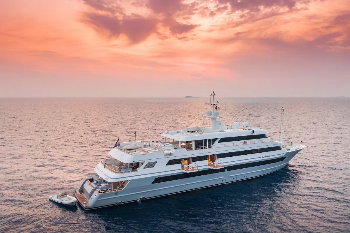 Katina Yacht Charter