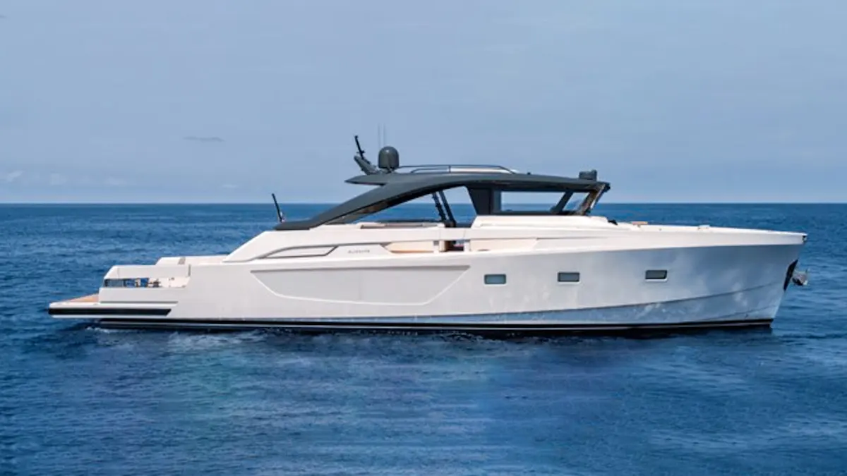 Kimani Yacht Charter