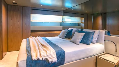 Kimani Yacht Charter, photograph 5