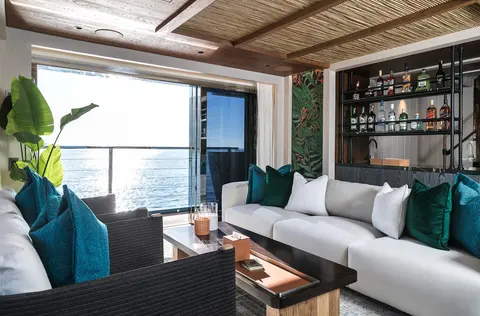 King Benji Yacht Charter, photograph 7