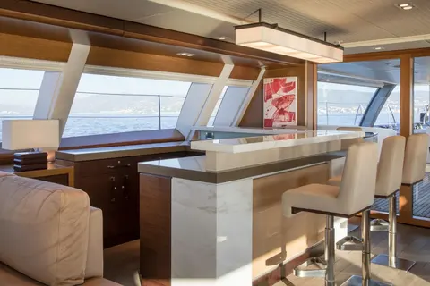 Kokomo Yacht Charter, photograph 4