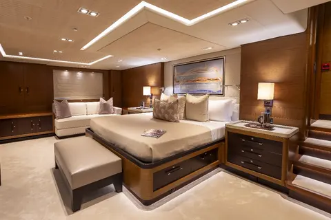 Kokomo Yacht Charter, photograph 8