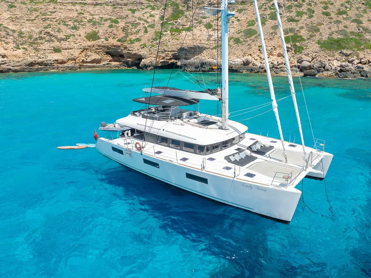 Lady Fiona Yacht Charter