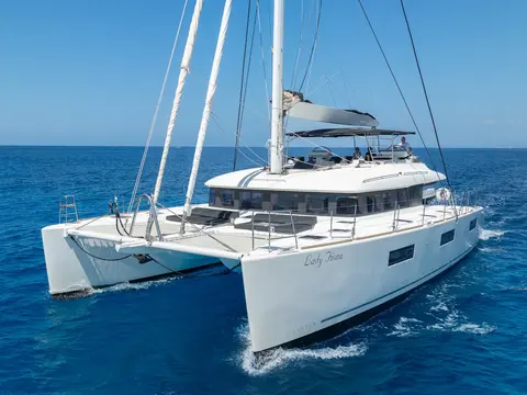 Lady Fiona Yacht Charter, photograph 4