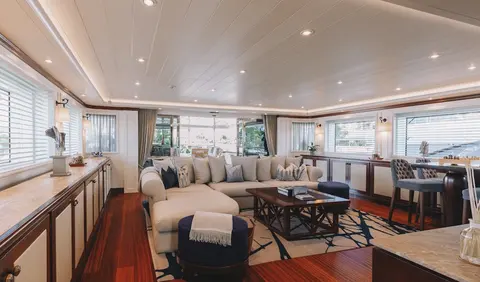 Lady Trudy Yacht Charter, photograph 8