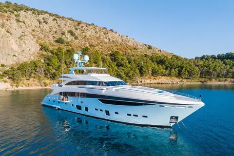 LE Verseau Yacht Charter, photograph 7